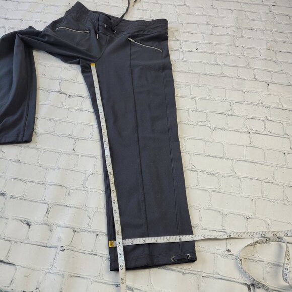 Athleta Woman’s black sweatpants size ST - Picture 3 of 11